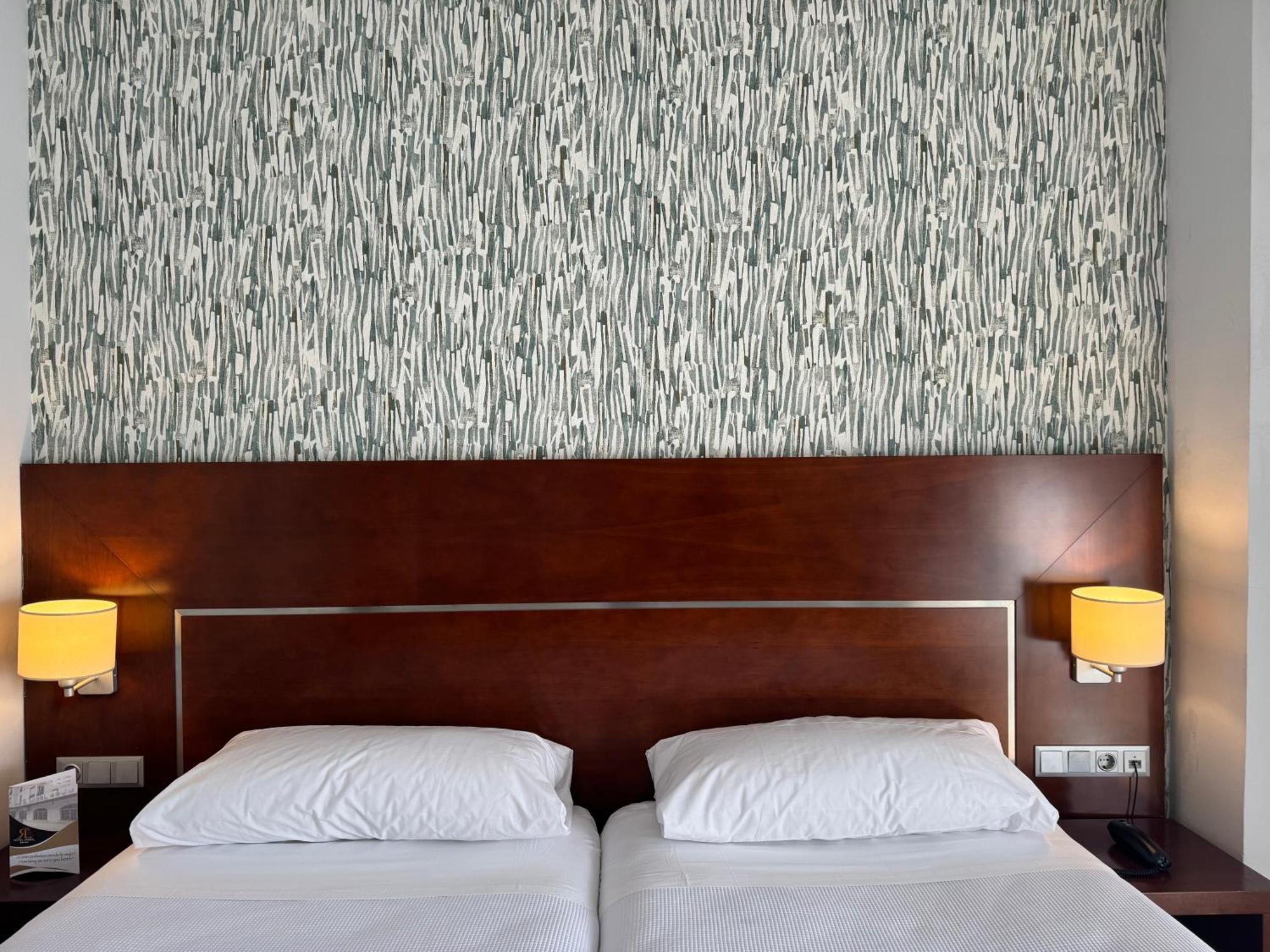 Hotel Rl Anibal Linares  Zewnętrze zdjęcie